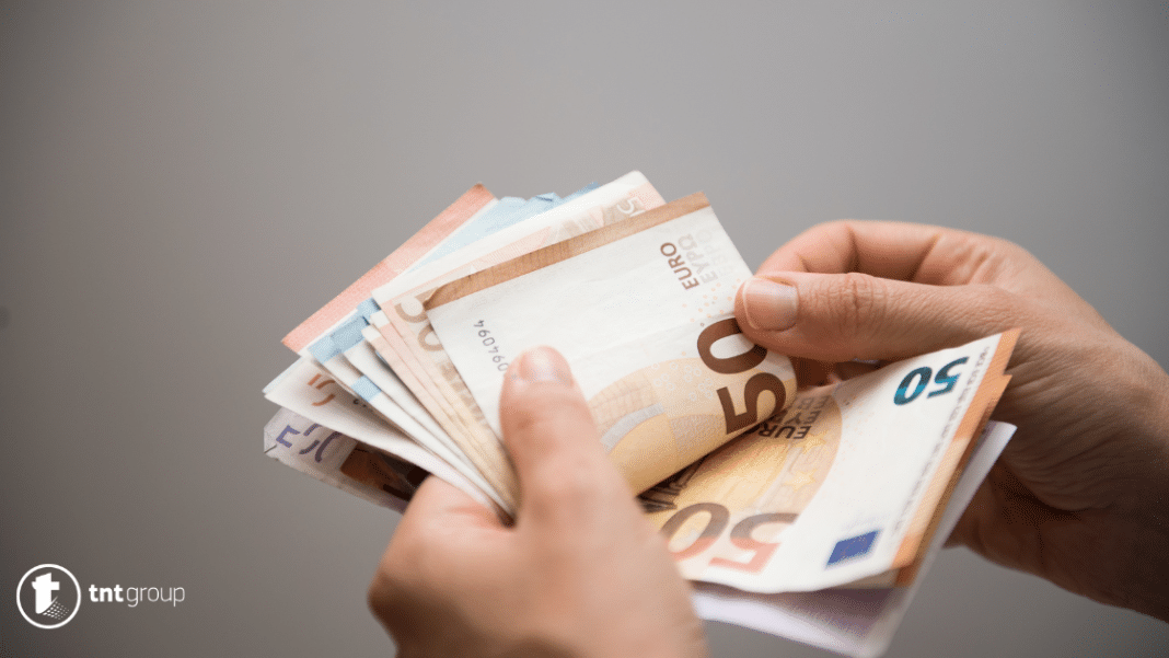 euri, euro, novac, pare 5 online investicije